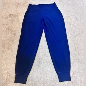 *SOLD*lululemon Align High-Rise Jogger
Full Length